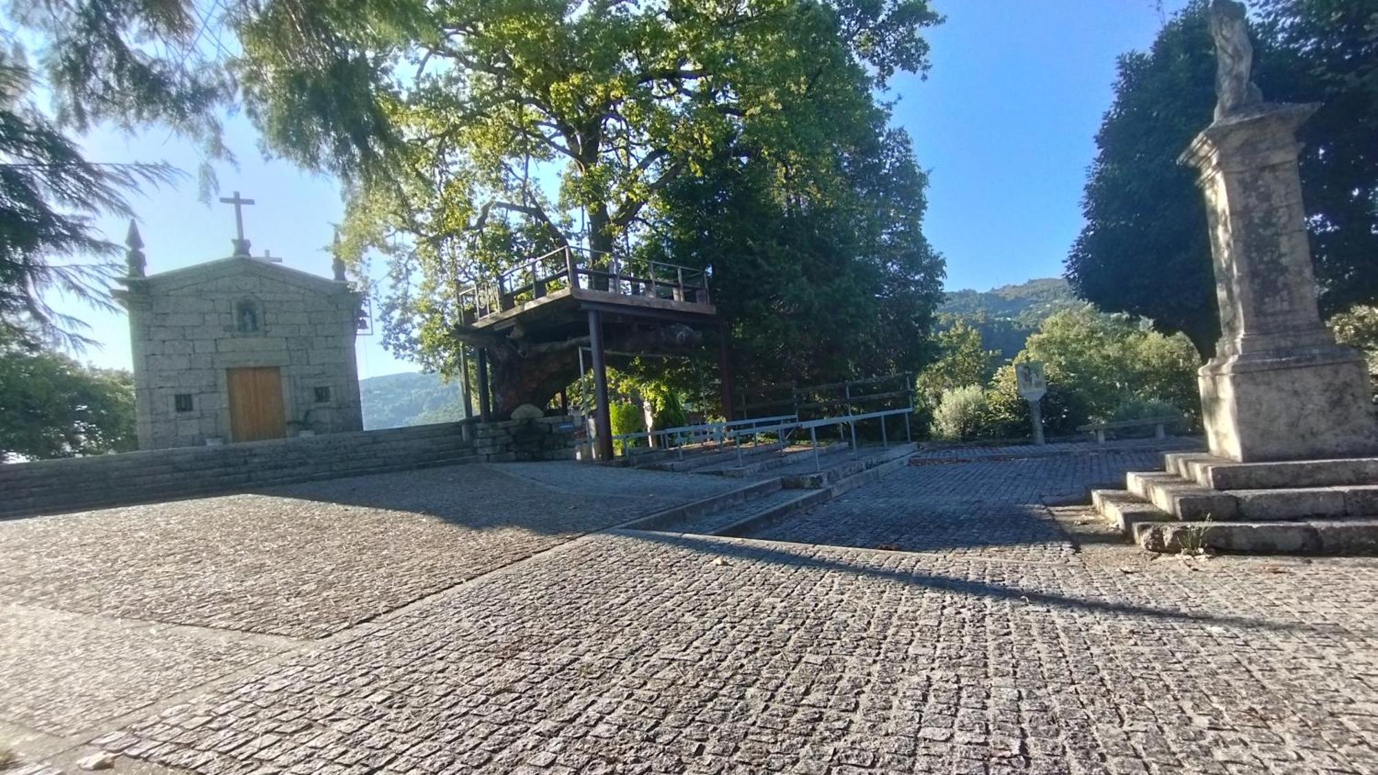 Alojamento De Crasto - Geres Exterior photo